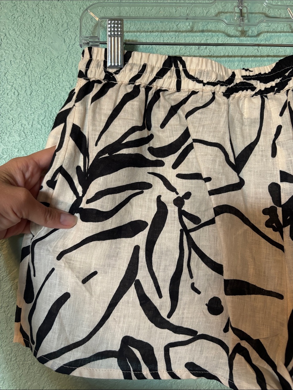 l*space Rio Black and Cream Floral Print Linen Tunic and Shorts Set NWOT - Picture 10 of 16